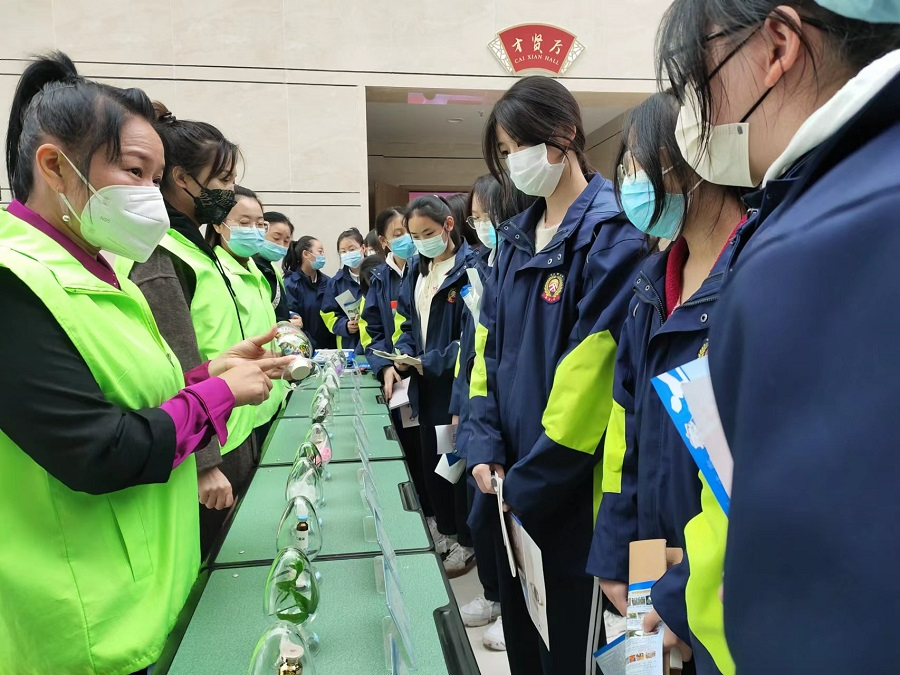 禁毒宣传进校园 护航青春不“毒”行 ——阳安中学开展禁毒宣传教育活动