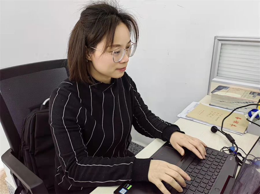 1黄玉.jpg