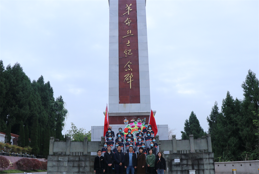 最后合影.png