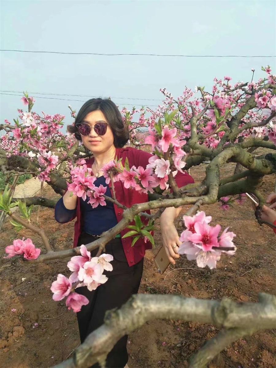 1胡敏.jpg