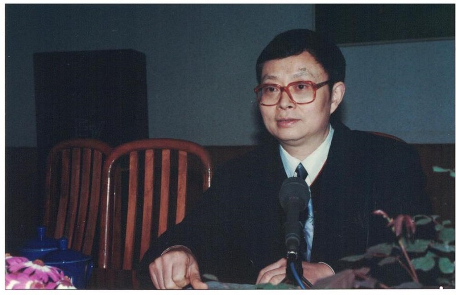 李发樑个人照.jpg