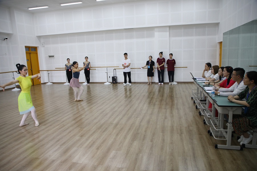 GV0A6055.jpg