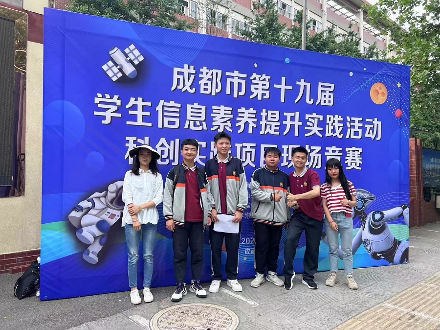 10d09c2440e992e57c155b6ba8972a1.jpg