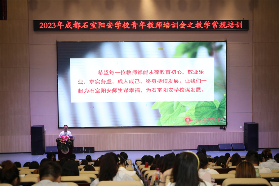 GV0A7907.jpg